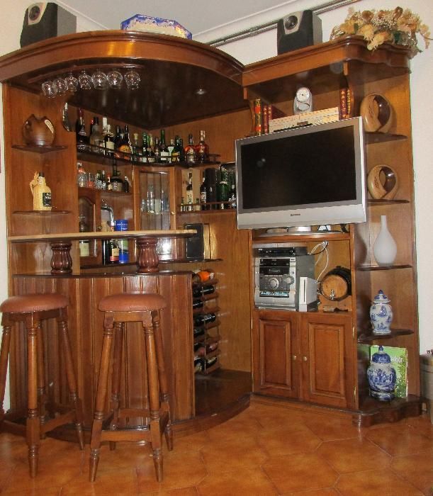 BAR de CANTO em Castanho
