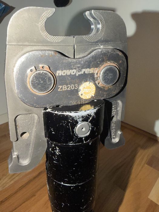Hilti NPR 32-22 Nuron. Press idealny stan