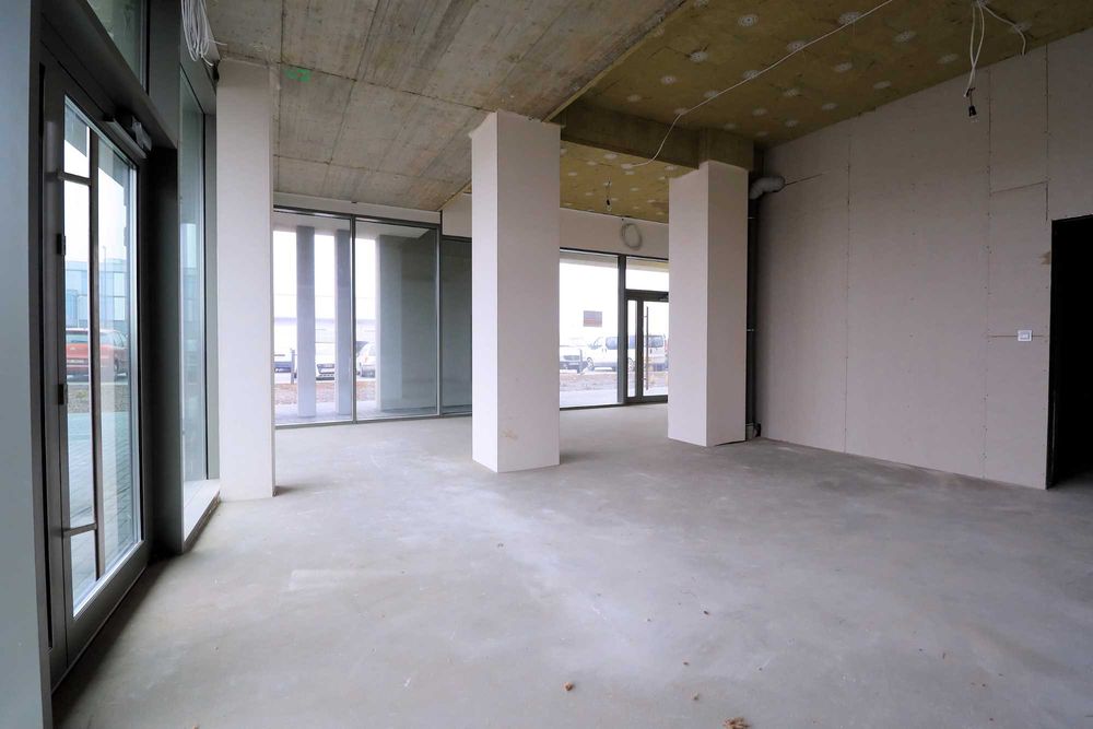 ul. TECHNOLOGICZNA / lokal / parter / witryny / 2 wejścia / rekuperacj