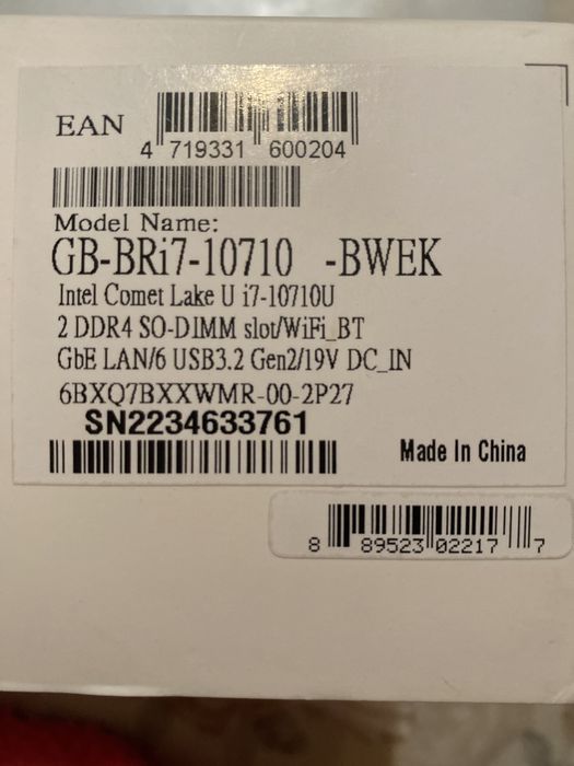 Міні комп'ютер GIGABYTE BRIX GB-BRI7-10710 (в наявності 1 шт.)