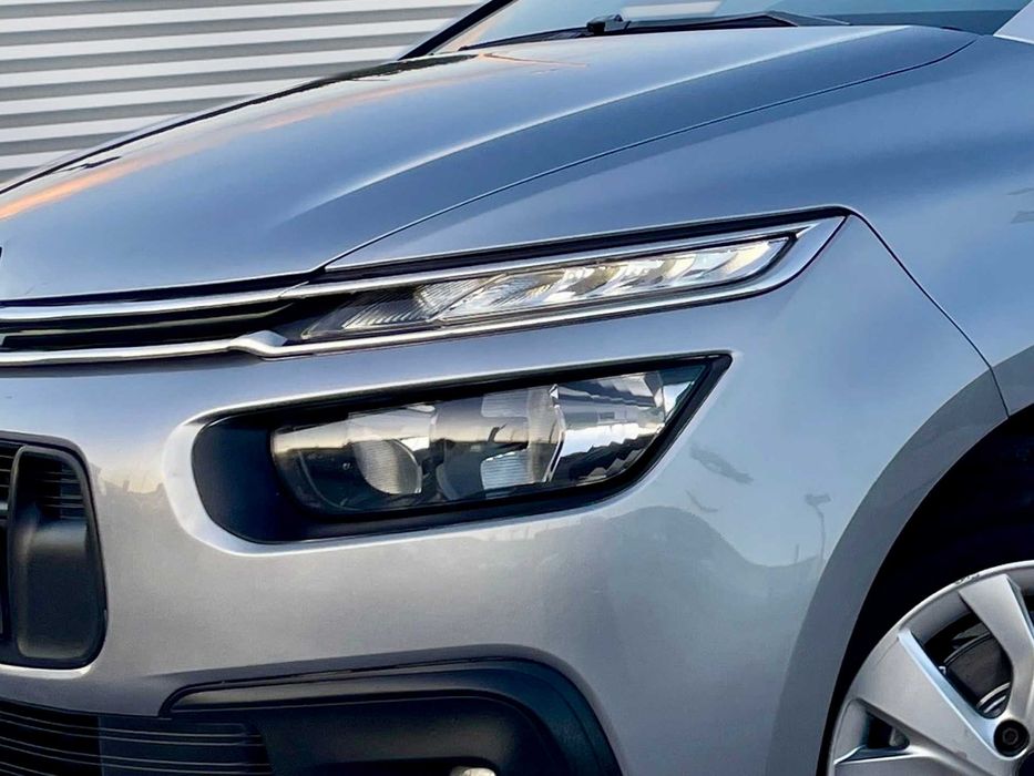 Citroen C4 Spacetourer 1.6HDi 7Lug GPS/Carplay c/Garantia - 178€ p/mês