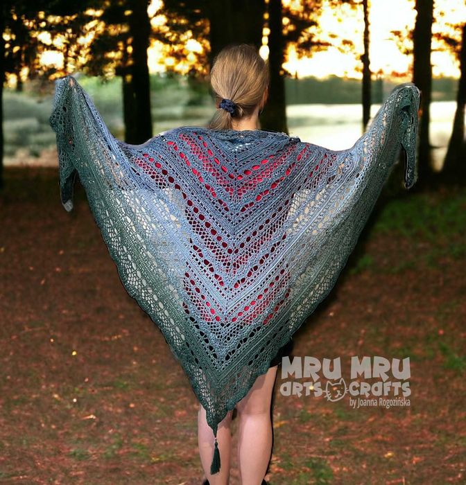 HANDMADE chusta na szydełku MRU MRU