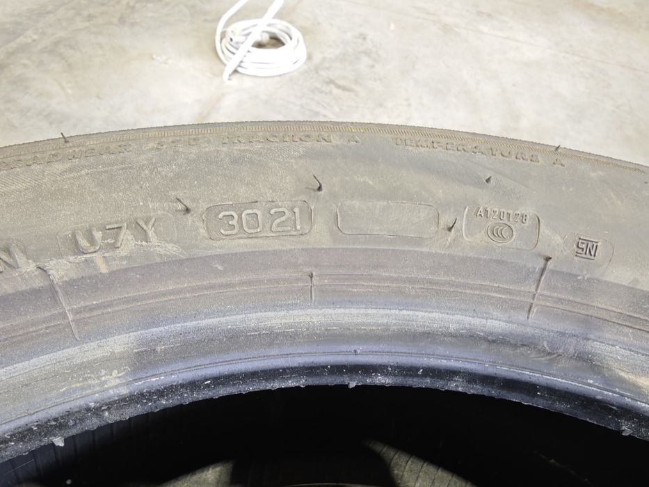 225/50/18 99W Bridgestone