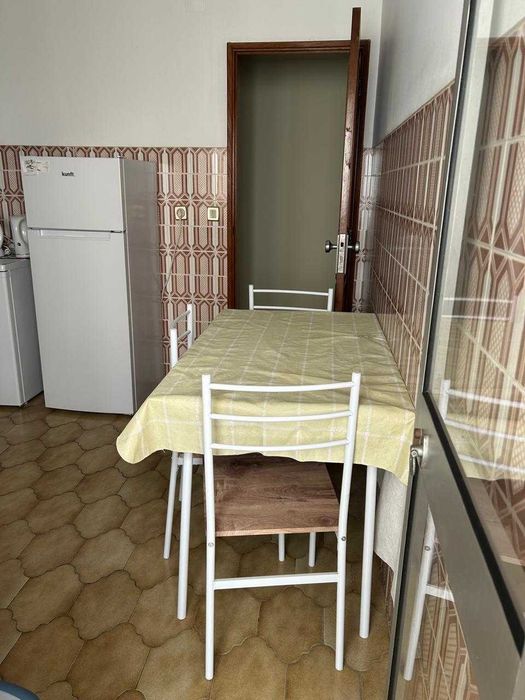 Arrenda-se quarto