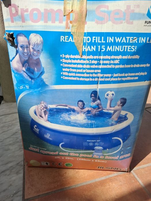 Piscina insuflavel 240x63 +bomba água