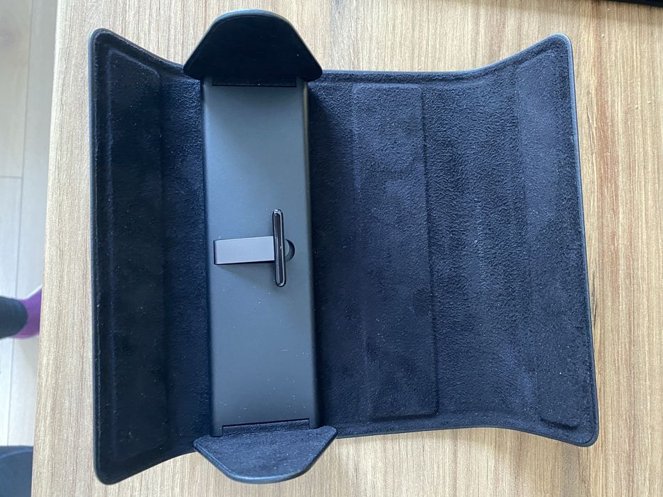 Etui ładujące do okularów Meta Ray Ban Display