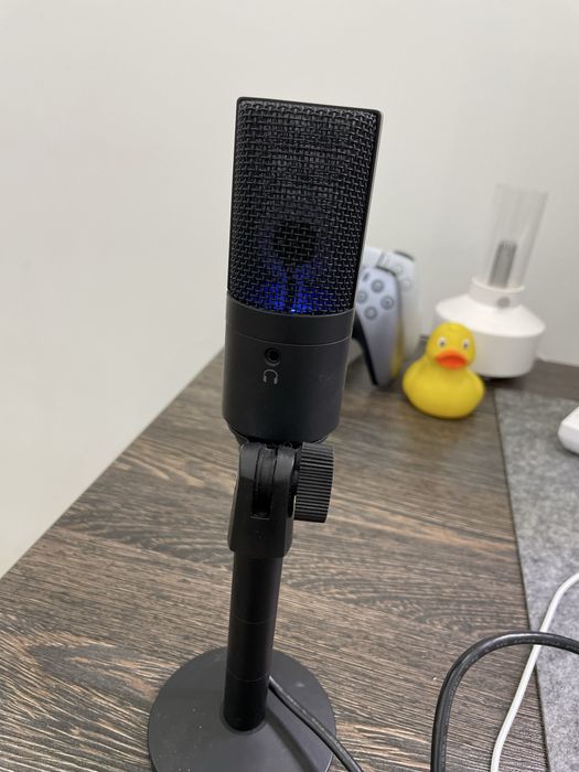 USB мікрофон FIFINE K670B з підсвічуванням та підставкою