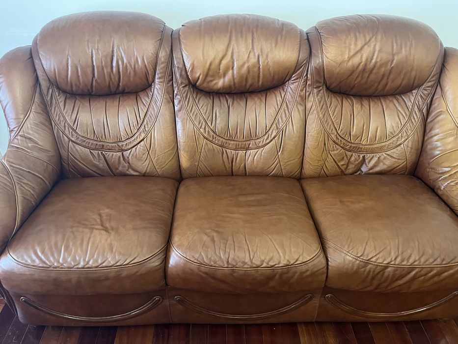 Vende-se Sofa Cama Pele Couro Castanho