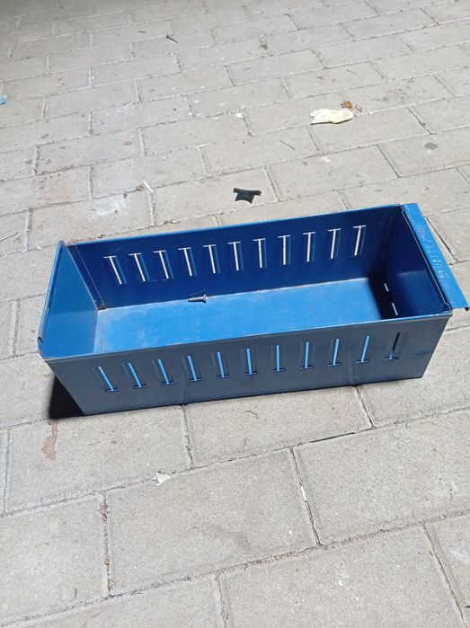 Skrzynki na narzędzia itp.