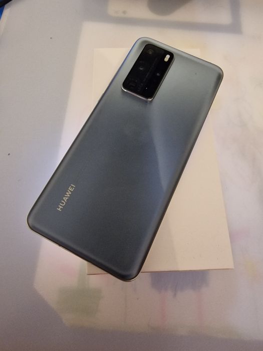 Huawei p40 pro em estado novo