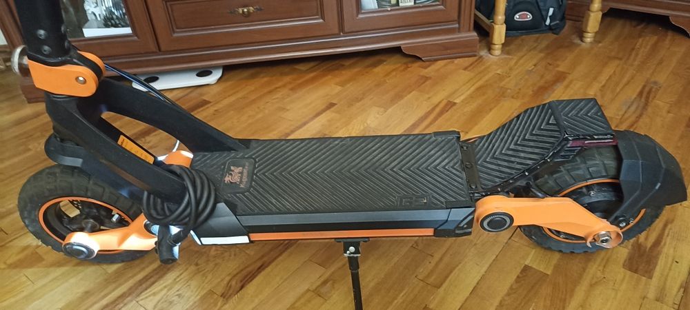 Електросамокат Kugo G3