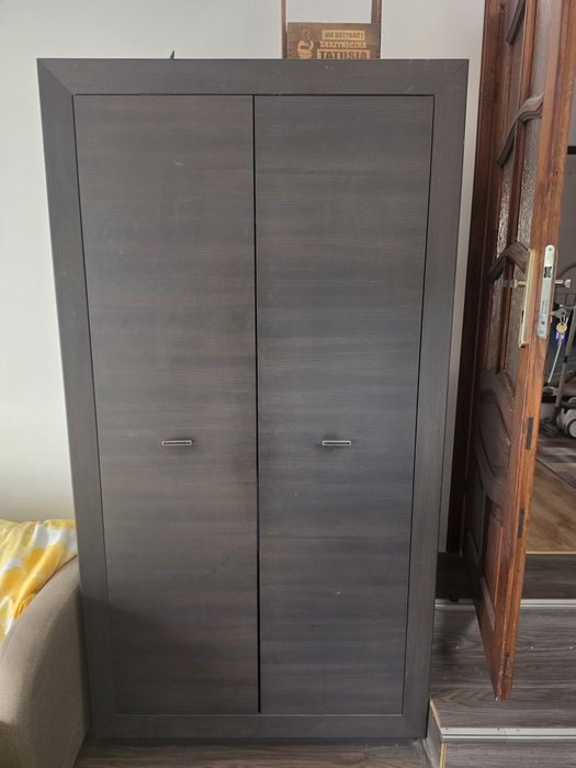 Meble sprzedam  są używane