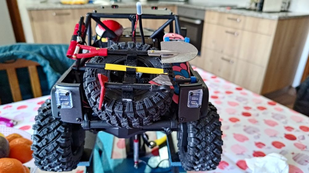 Vendo RC tipo axial escala 1/12