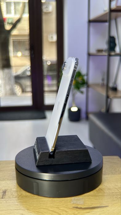 Air 256 gb  2 - місяцив