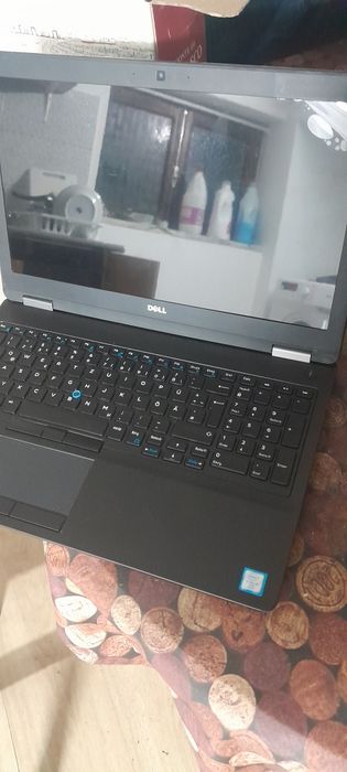 Vendo Dell i5 de 5° g 16 Gb RAM é 256 ssd