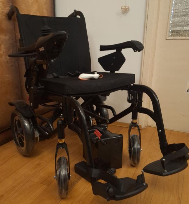 Wózek inwalidzki elektryczny Cross Smart