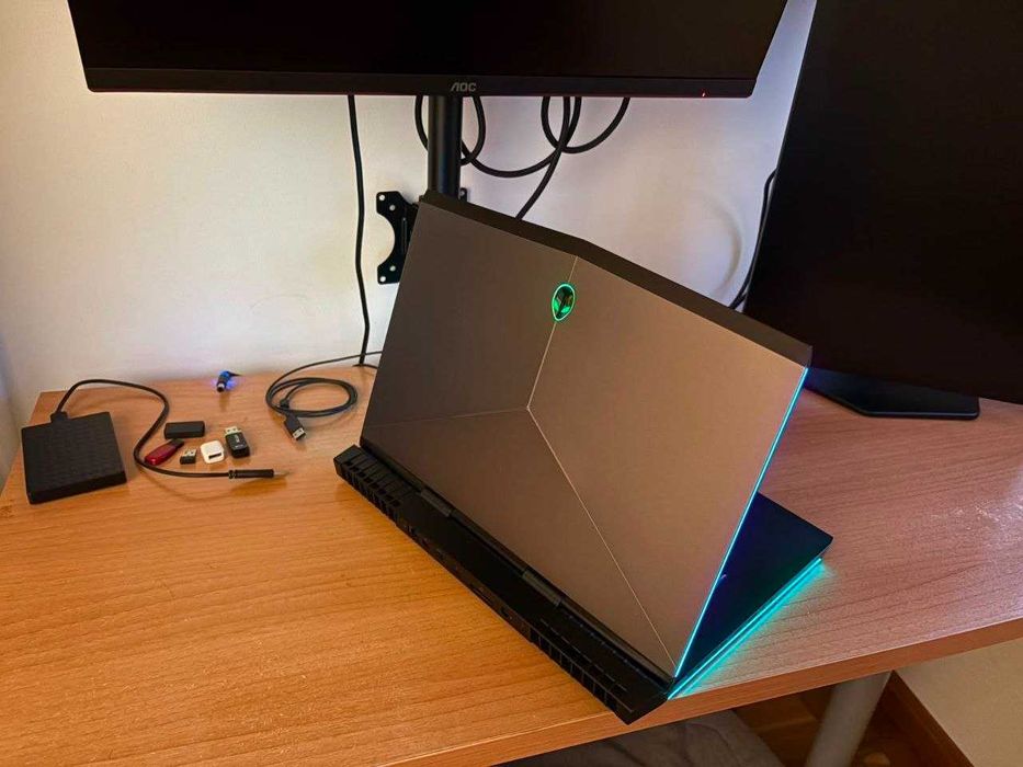 Alienware R4 15''