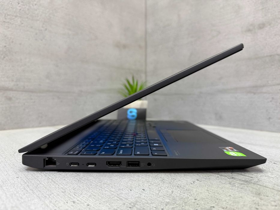 Ryzen 7/16"/512gb ssd/16gb ddr5/Стильний ноутбук Lenovo P16s gen1