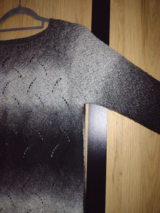 Sweter ażurowy cieniowany rozmiar 40