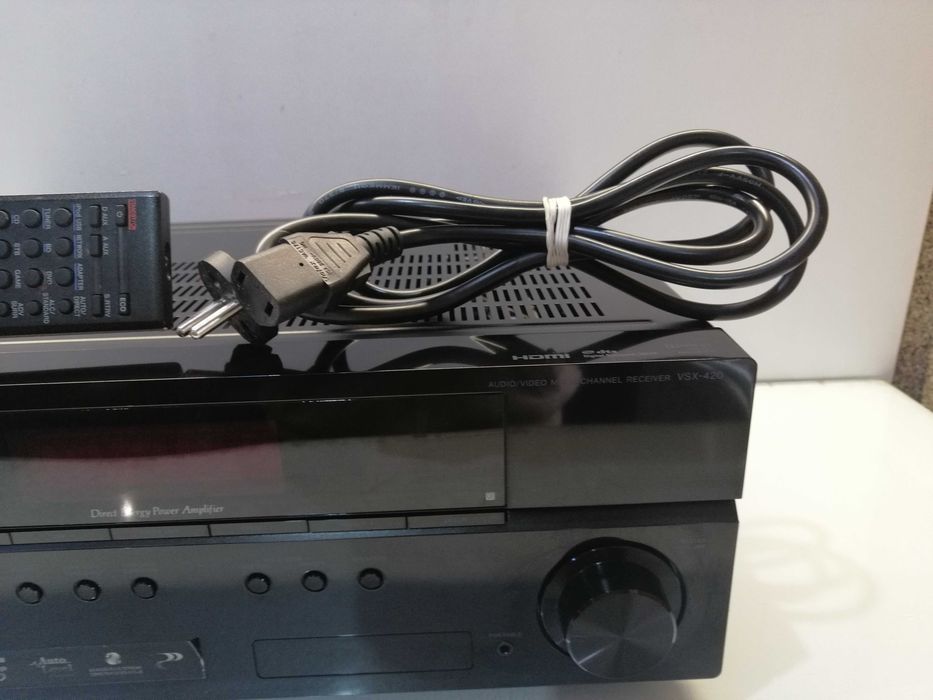 Amplituner PIONEER VSX -420 plus PILOT