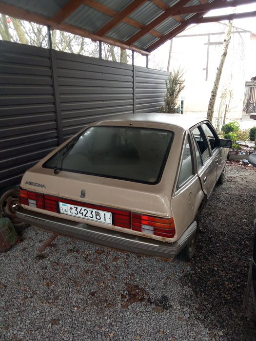 Opel Ascona 1985