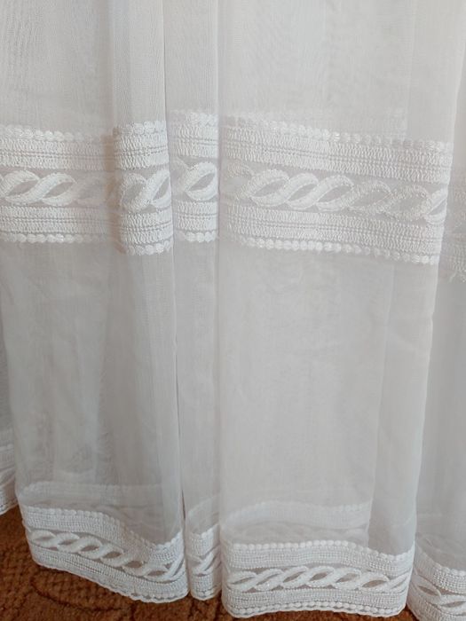 Продам новий відріз тюлю на бамбуковій основі ширина 10м, висота 3м