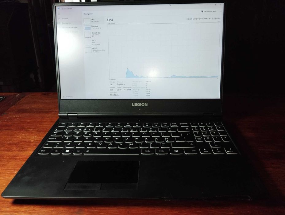 Lenovo Legion Y540 -- Portátil Gaming