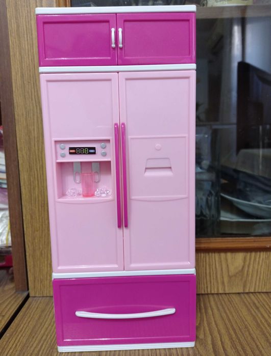 Холодильник кукольный для Барби