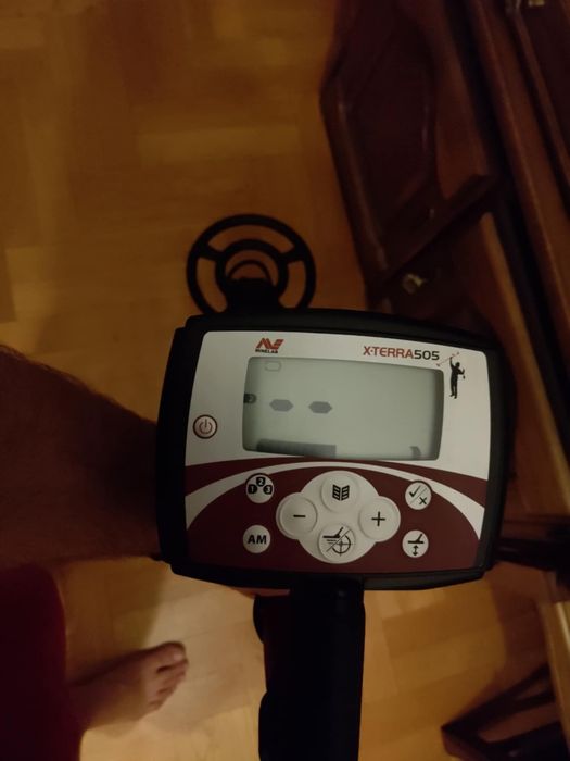 Wykrywacz metali Minelab X-Terra 505.