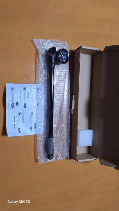 Bomba com medidor pressão