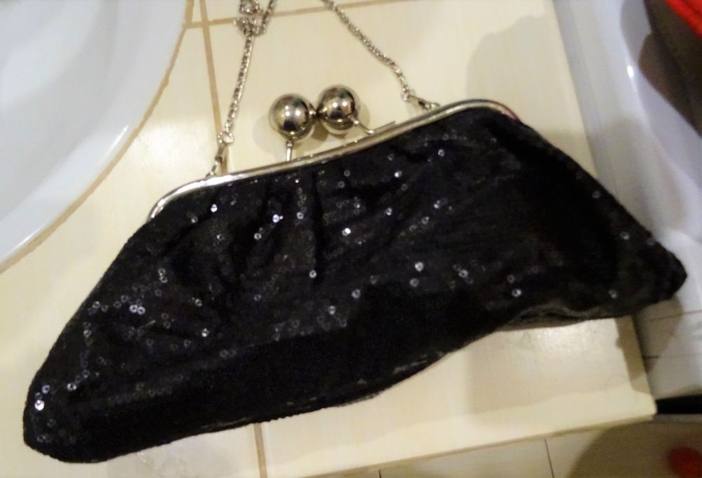 Torebka wizytowa czarna