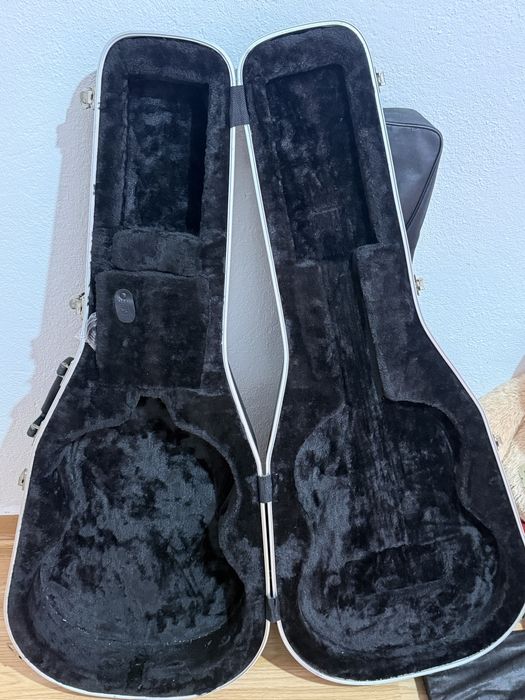 Case TKL para guitarra para desocupar