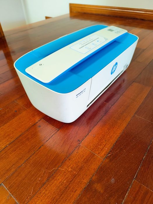 Impressora Multifunções HP DeskJet 3720 Wi-Fi – Como Nova
