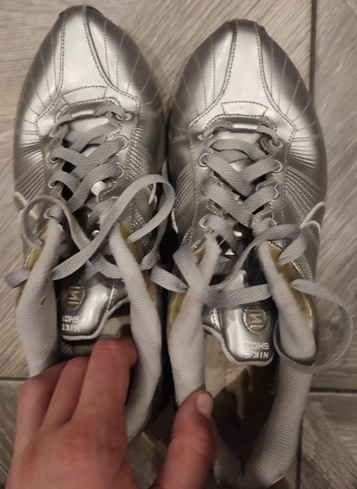 Nike Shox R4 Flywire