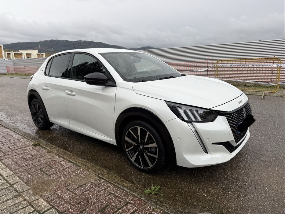 Peugeot 208 GT LINE, DIESEL, como novo