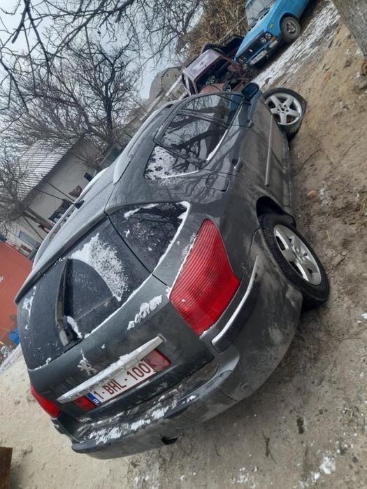 Продаю двери Peugeot 407  1.6 дизель