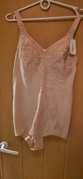 Body damskie - wyszczuplające