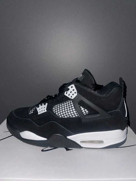 Jordan_4_Retro_White_Thunder R.38