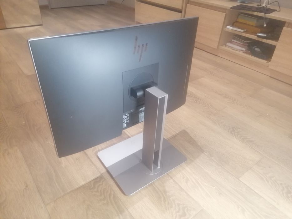 HP EliteOne 800 G3 | i7-7700 | 24" IPS | Audio B&O | All-in-One