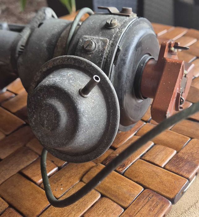 Aparat Zapłonowy BOSCH MERCEDES BENZ M1 110 I D-JETRONIC Oryginalny UNIKAT