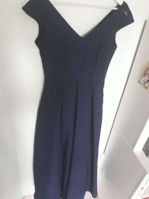 Sukienka długa granatowa r.38 elegancka