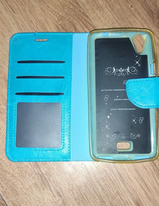 Etui do Sony Xperia lub HTC DESIRE