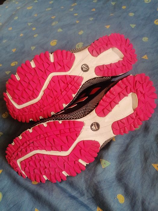 Продам оригинал adidas