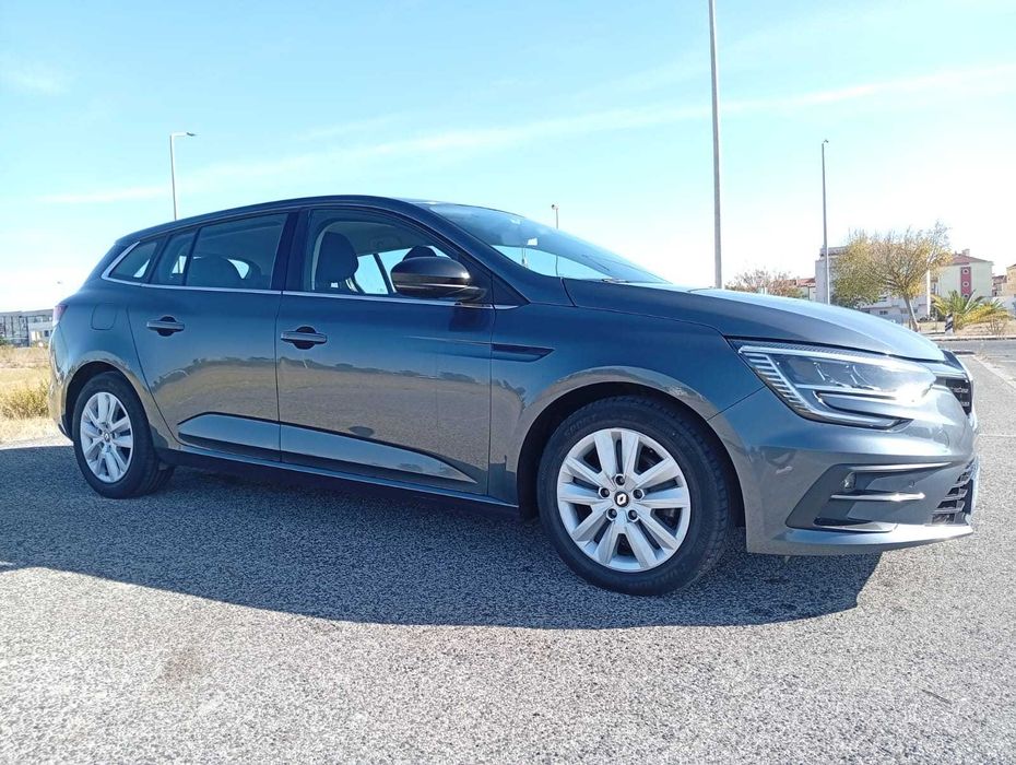 RENAULT MÉGANE 1.5 BLUE dCi – 2024 — photo 2