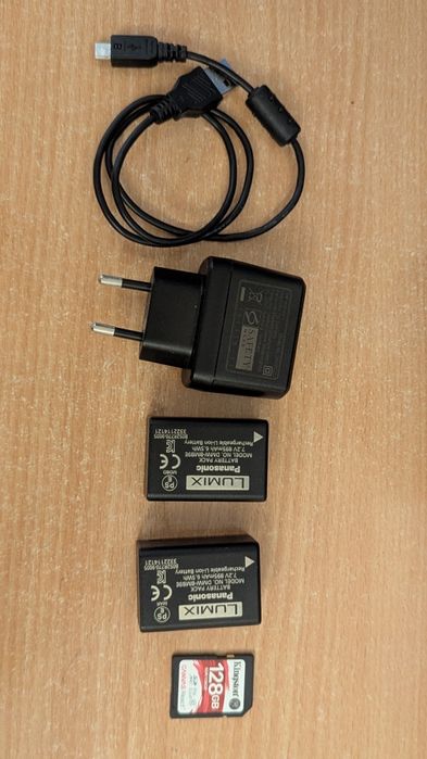 Câmara Panasonic DC FZ82
