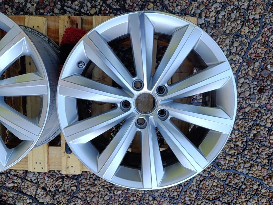 Felgi VW  5x112 R17. Et 47  7,5. RONAL