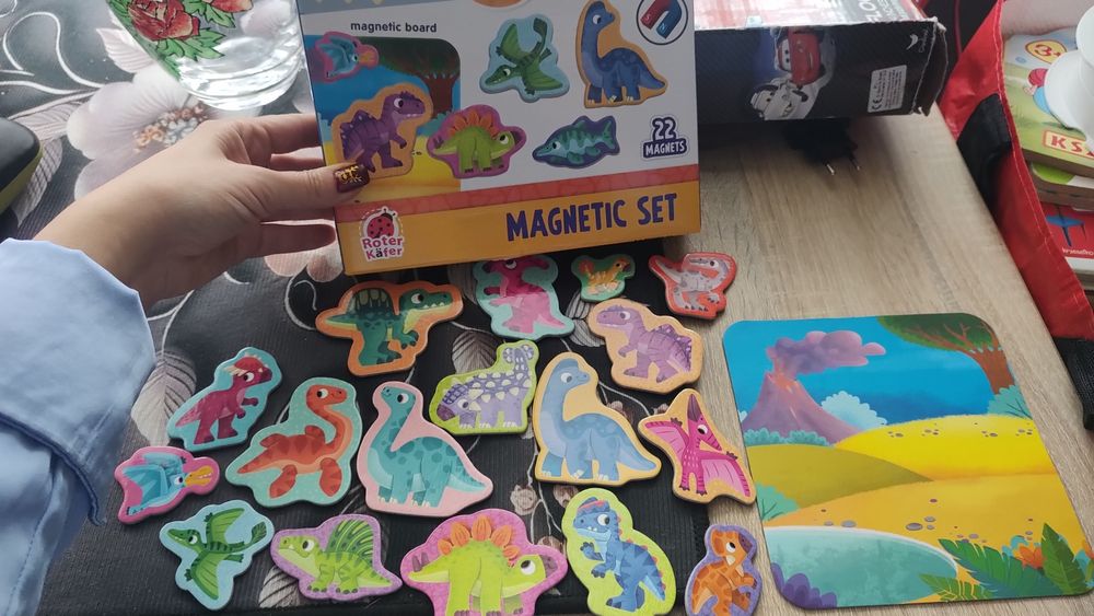 Zestaw magnesów dinozaury