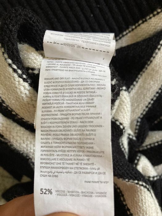 Sweter damski rozmiar M 52 % wiskoza