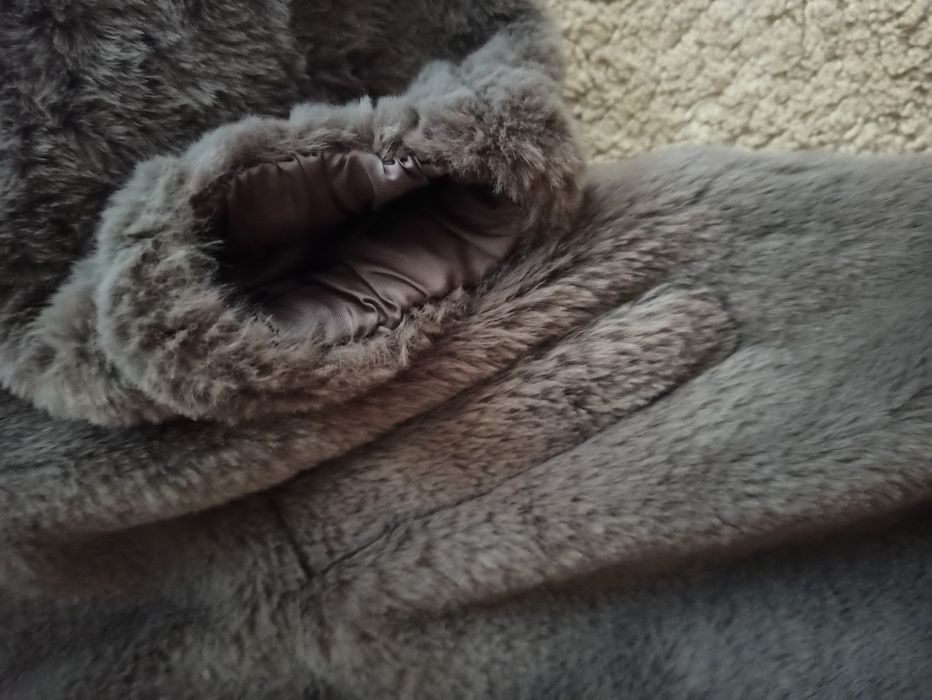 Шубка для дівчаток.