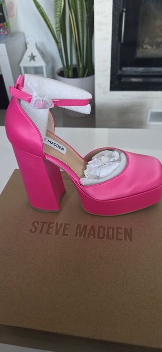 Nowe różowe czółenka satynowe na platformie Steve Madden Londyn fuksja Rozmiar 38